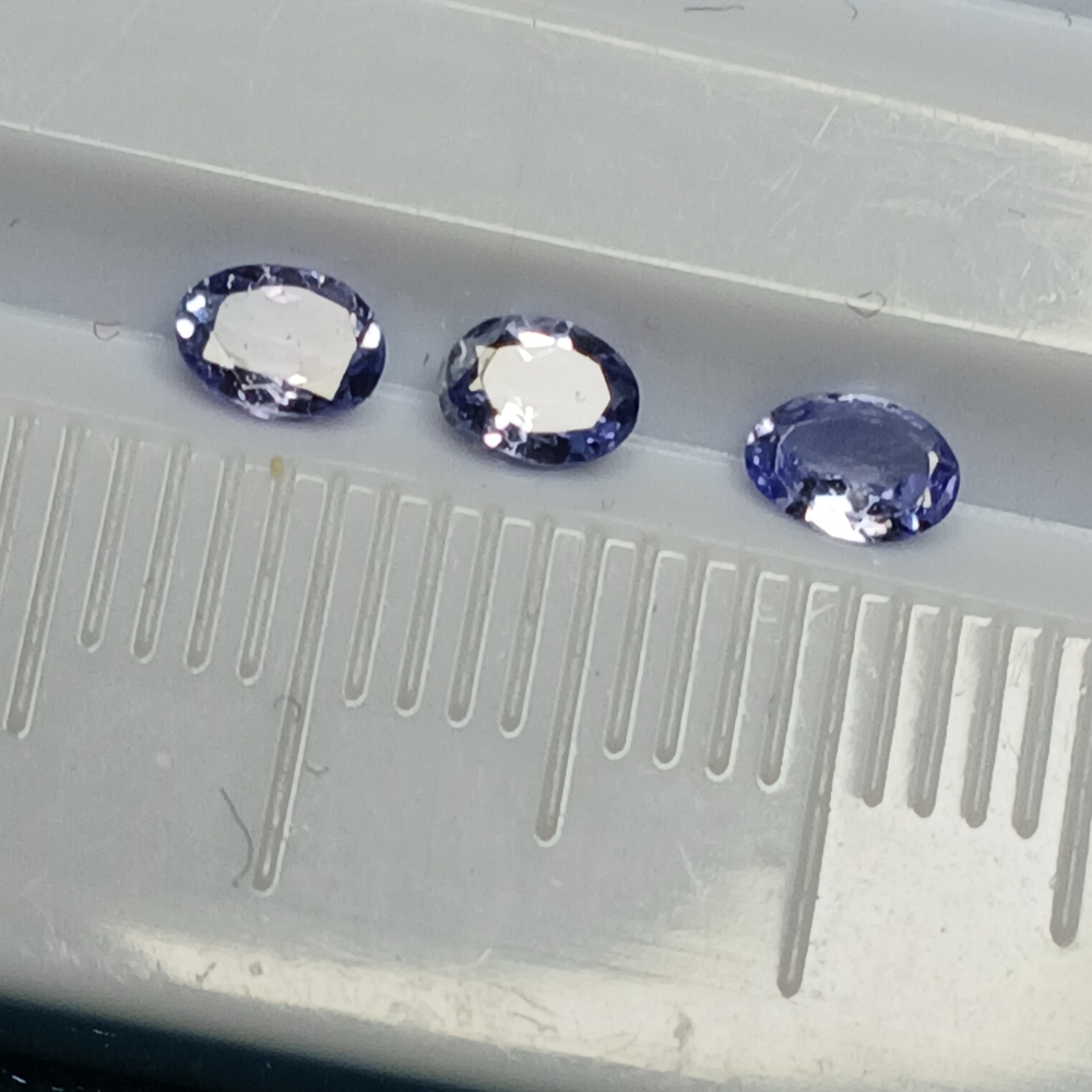 Oval Cut Purple Tanzinite Gemstones 4x3mm